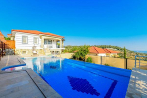You will love this Luxury 4 Bedroom Villa, Fethiye Villa 1005